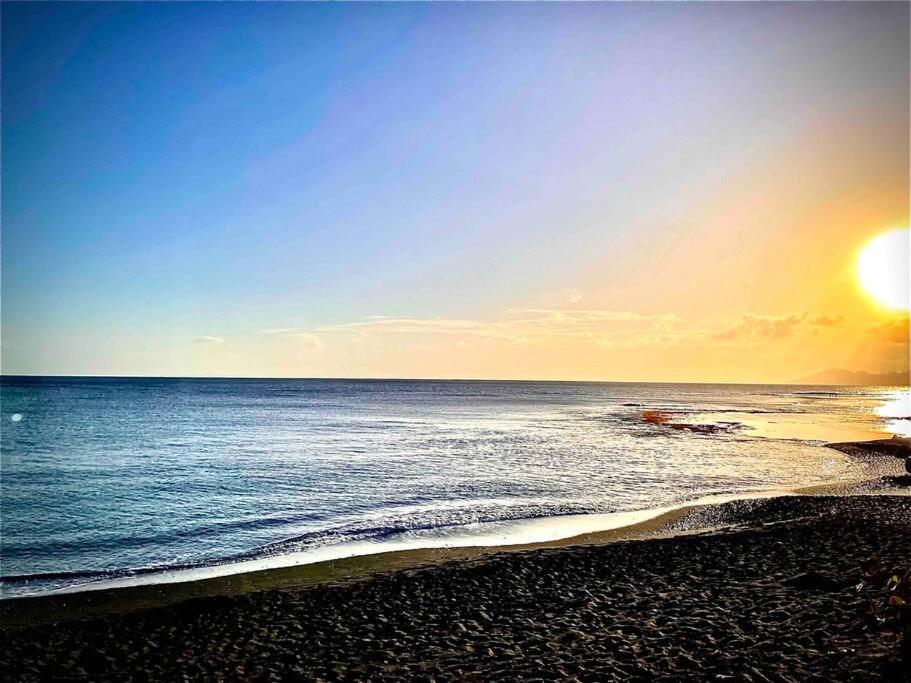 Moehani Beach Lodge بوناويا المظهر الخارجي الصورة